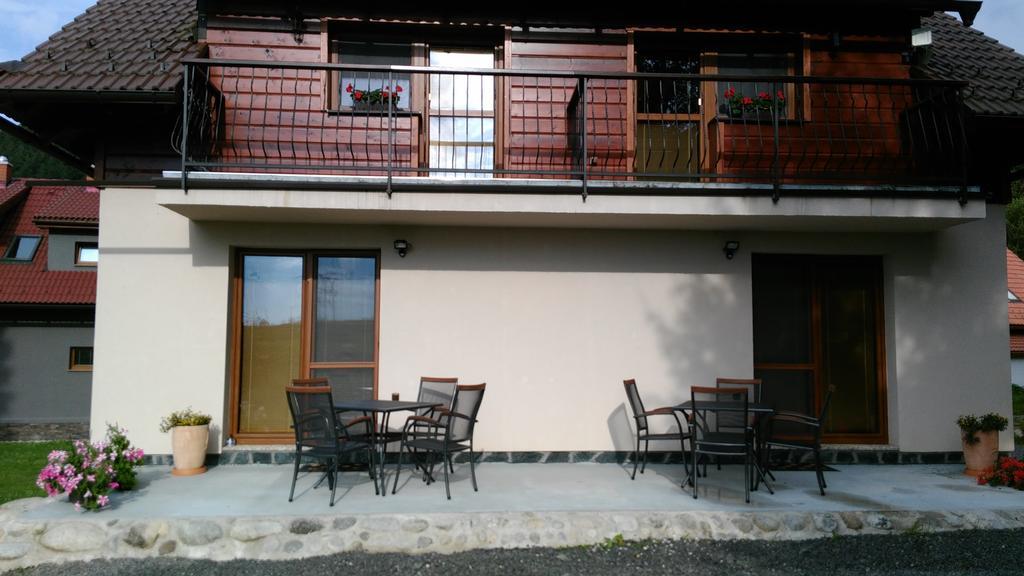 Apartmany Podkovicka Pavčina Lehota Exterior foto